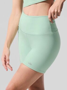 ALO Yoga High-Rise Bike Shorts in Mint Green